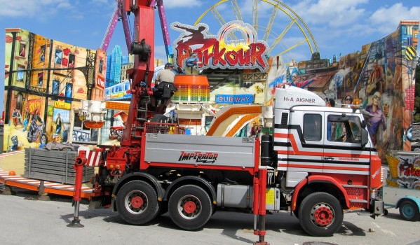 Herbstfest Aufbau – 22.08.2012 Auch heute waren wir wieder für Euch unterwegs und haben ein paar Bilder vom Aufbau des Herbstfestes mitgebracht. Mittlerweile sind alle größeren Fahrgeschäfte angekommen und bauen fleißig auf, damit sich...